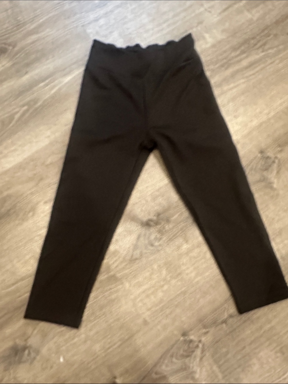 Uniqlo kids charcoal leggings NWOT